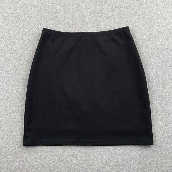 Lulu's Dresses & Skirts - Lulus Skirt Size S Black Mini Lined Stretchy Classic Going Out Party Club Rave